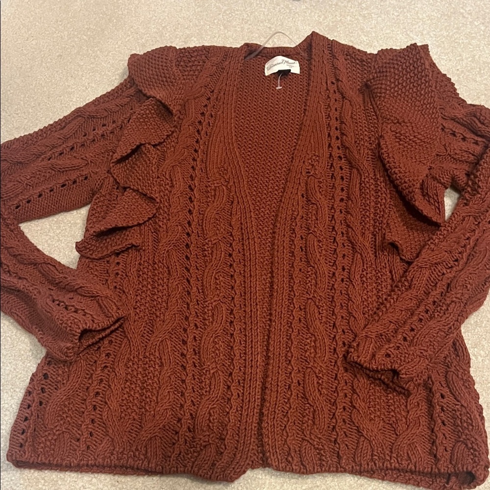 Ruffle cardigan
